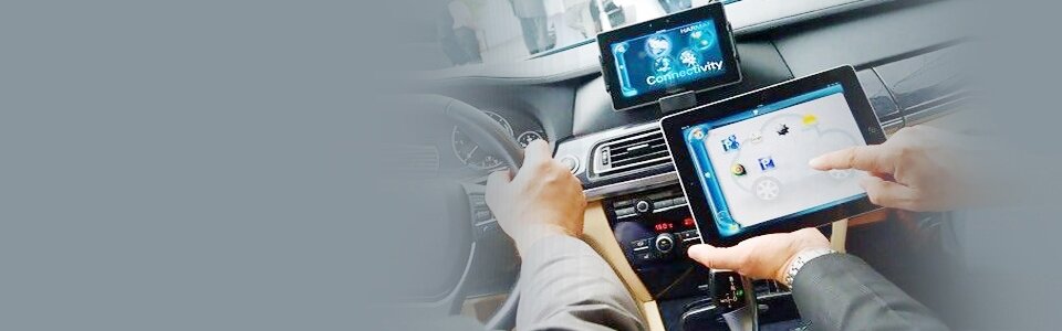 Time-series storage, interactive <br/> dashboards, integration with <br/> external services Time-series storage, interactive <br/> dashboards, integration with <br/> external services